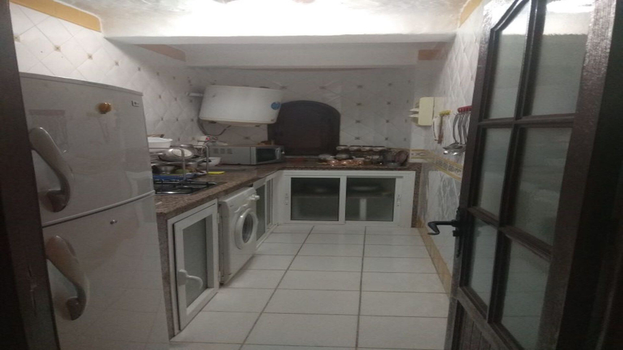 Others 5, Residence Manel Cabo 2, Tétouan