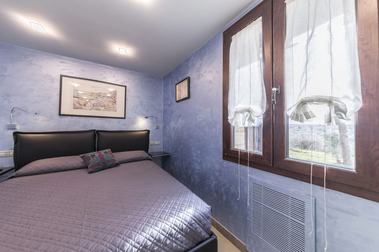 Bedroom 3, Traldi Resort, Viterbo