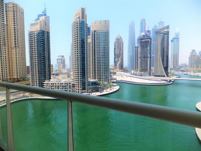 Balcony view, Fully Furnished 1BR with Balcony & Marina View - MRVW, Dubai
