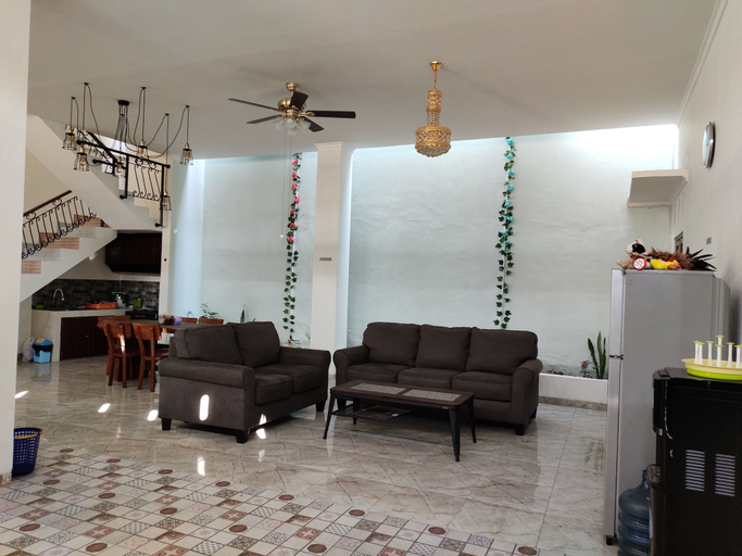 Others 4, ZG Homestay Solo, Solo