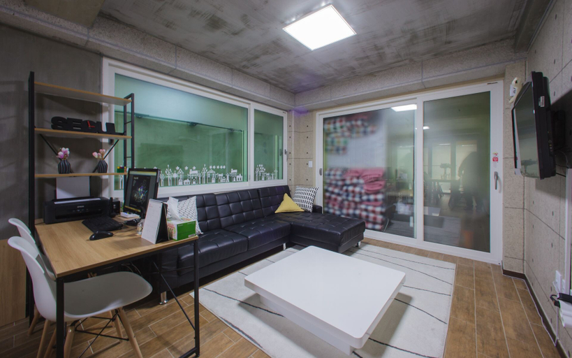 Others 5, KW Hongdae Line Hostel, Mapo