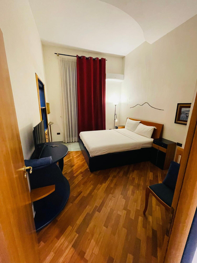 Bedroom 4, Santa Maria La Nova 21 B&B, Napoli