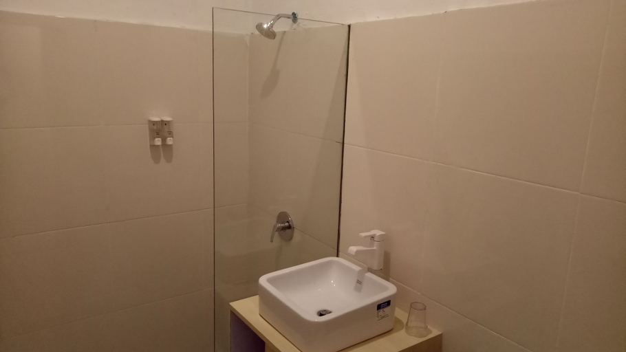 Bathroom 3, Villa PhyPhy 3, Lombok