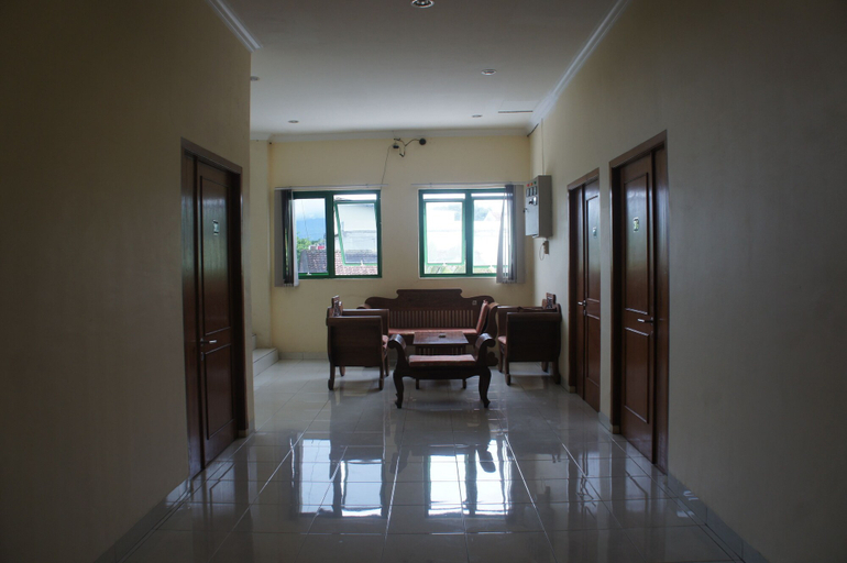 Others 2, Hotel Limoes, Lombok