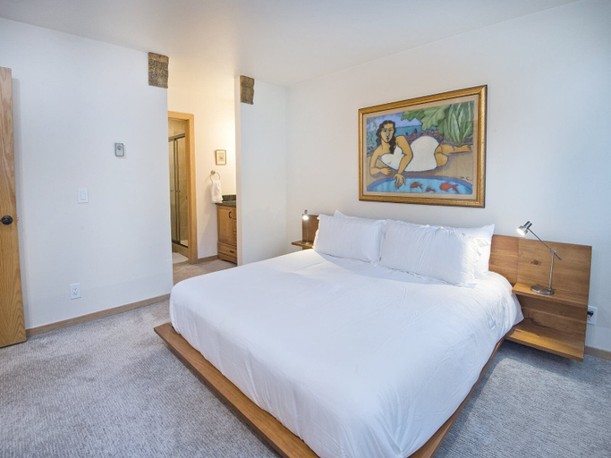 Bedroom 3, Millrace 7-B, Eagle