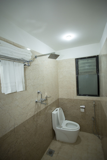 Bathroom 5, Hotel Marinha, Bagmati