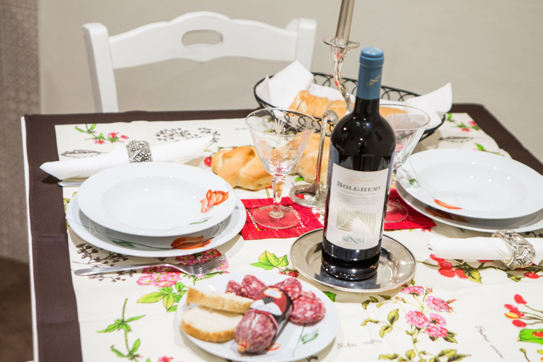 Food & Drinks, Charming Suite Cavour Heart of Florence, Florence