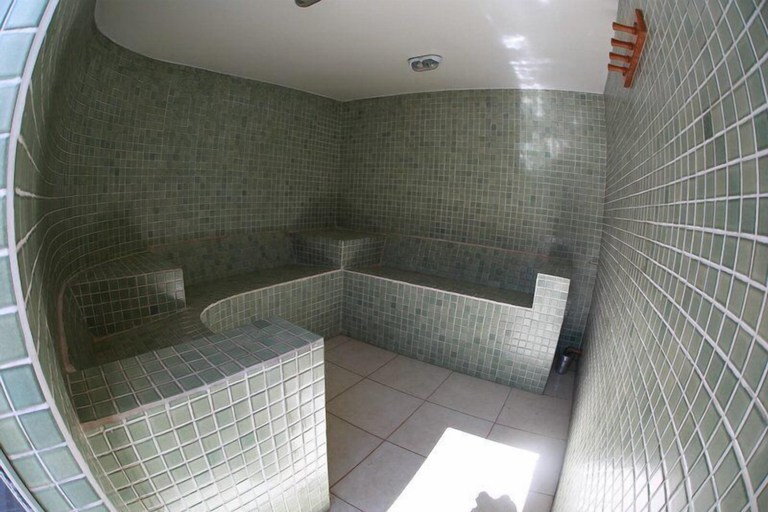 Bathroom 4, Hotel Jardim, Jardim