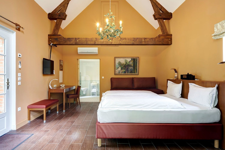 Bedroom 3, Manoir de Contres, Loir-et-Cher