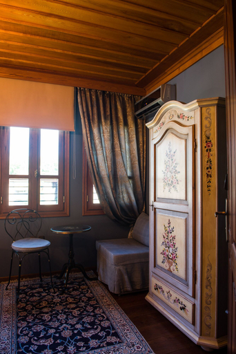 Bedroom 3, Kokkino Spiti Boutique Hotel, Central Macedonia