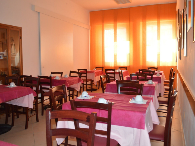 Food & Drinks 4, Hotel Amelia, Pesaro E Urbino