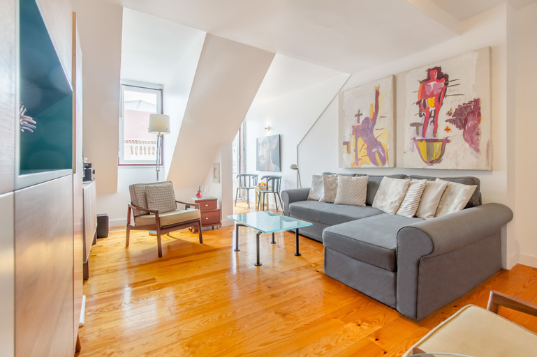 Santos Art Duplex, Lisboa