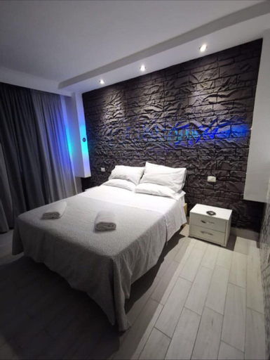 Bedroom 3, Hotel Clinton, Napoli