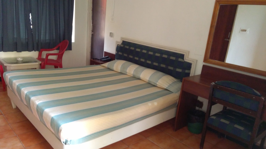 Bedroom 3, Hotel Samudra, Puri