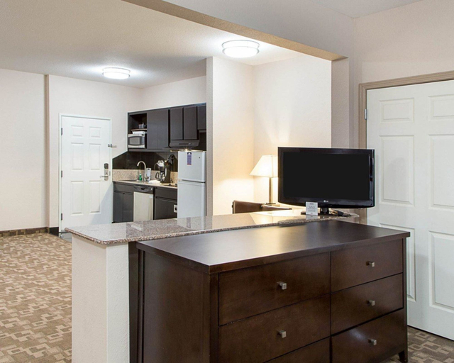 Others 5, Suburban Extended Stay La Place, Saint John the Baptist