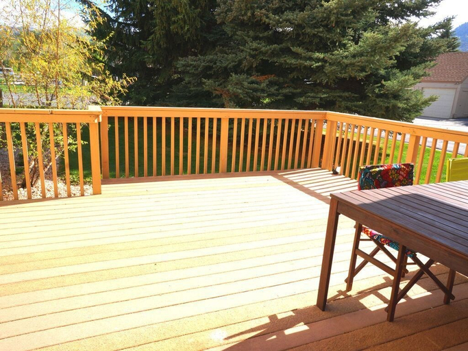 Others, Abode at Racquet Club, Summit