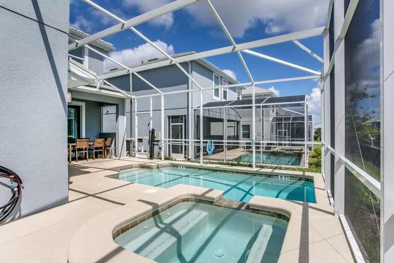 Sport & Beauty 2, 5 Bdrm Gated Golf Community Villa, Osceola