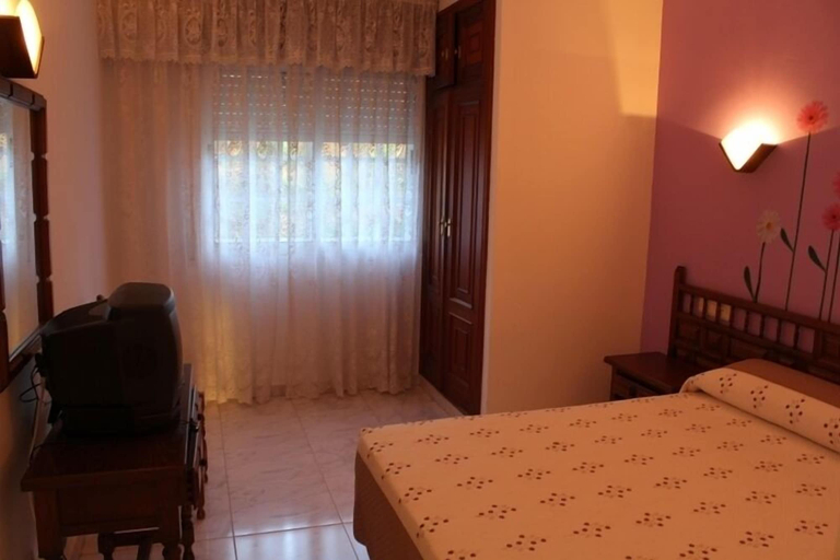 Bedroom 2, Hotel Xacobeo, Pontevedra