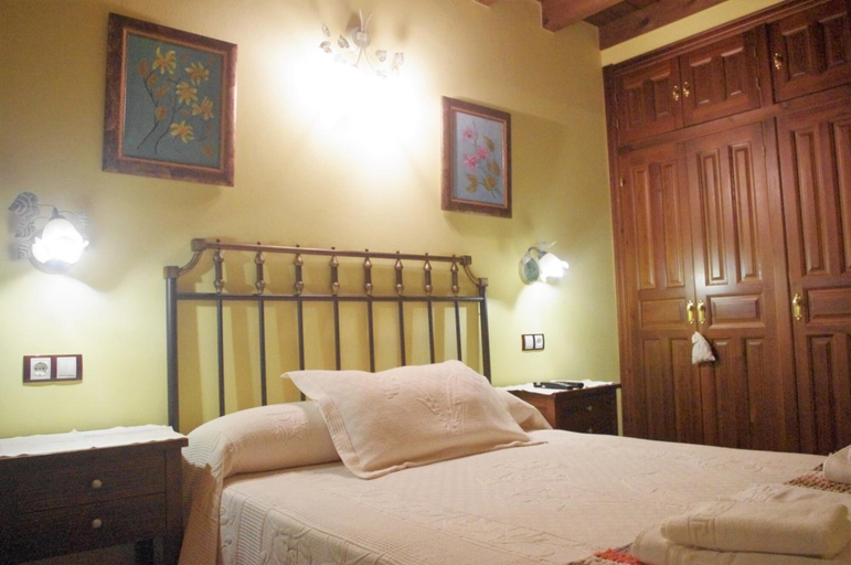 Bedroom 2, Balcon Picos de Europa, Asturias