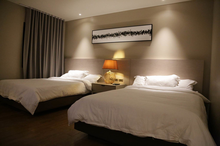 Bedroom 2, Subic Bay Travelers Hotel & Event Center, Olongapo City