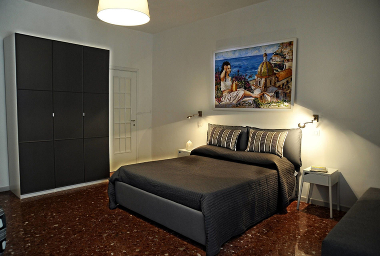 Bedroom 5, Casa Castagna B&B, Salerno