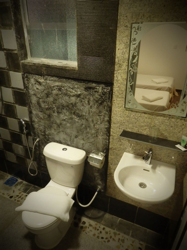 Bedroom 4, Kukup Golf Resort, Pontian