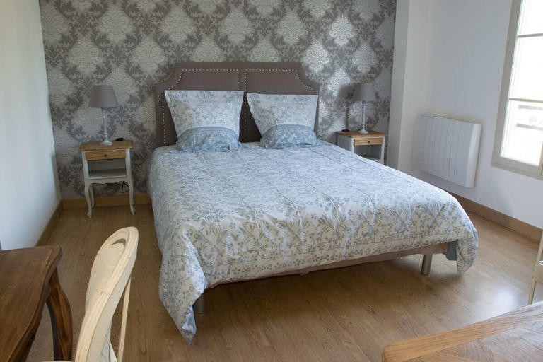 Bedroom 5, La Maison du Saussoy, Seine-et-Marne