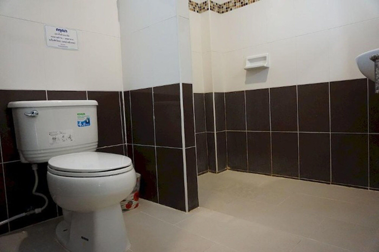 Bathroom, Baan Nantiya, Muang Roi Et