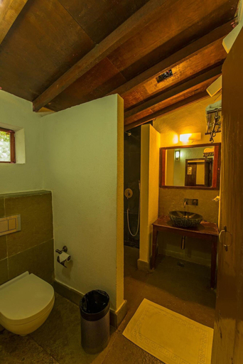 Bathroom 5, The Windflower Jungle Resorts and Spa, Chamrajnagar