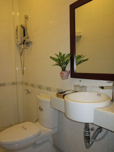 Bathroom 4, Hau Giang 2, Ninh Kiều