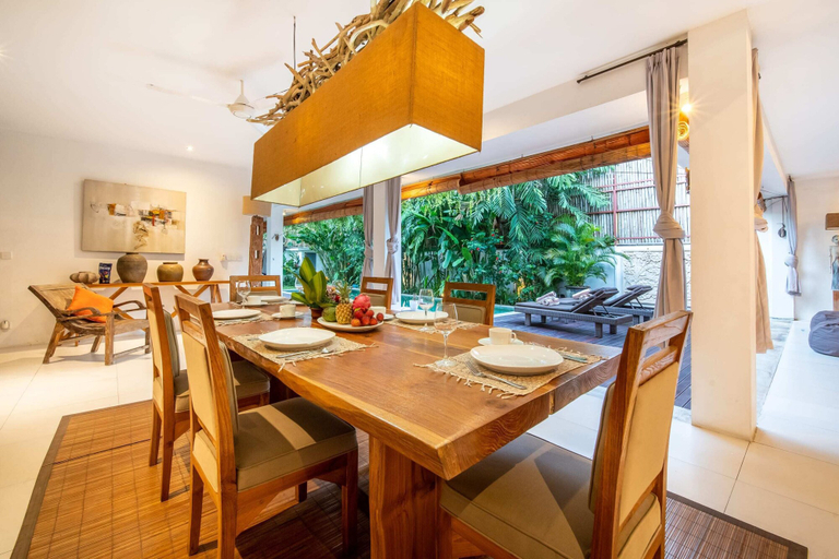 Others 5, Fabulous Private Villa, 3 BR, Canggu With Staff, Badung