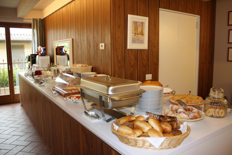 Food & Drinks 4, Belvivere Suites, Verona