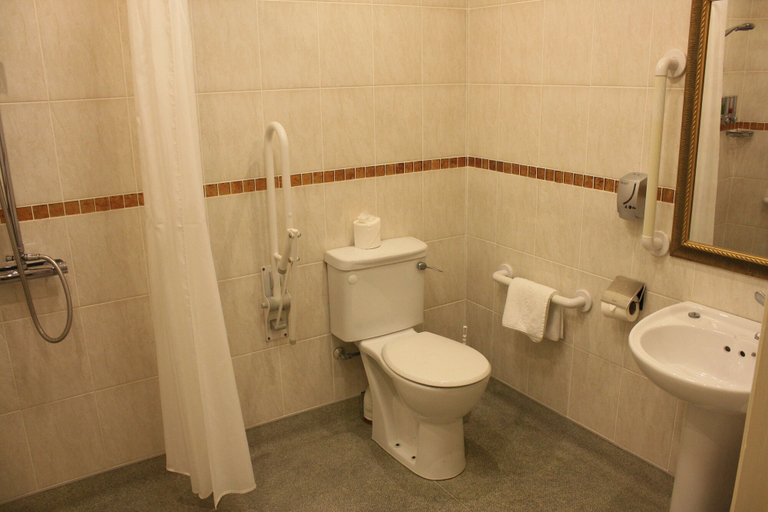 Bathroom 3, Batch Country House, North Somerset