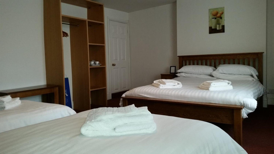 Bedroom 2, The White Hart, Somerset