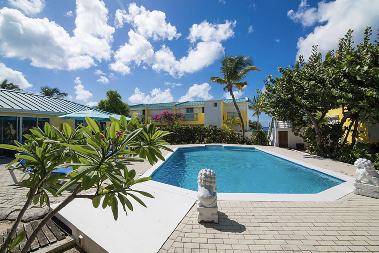 Sport & Beauty 4, Coco's Beach House