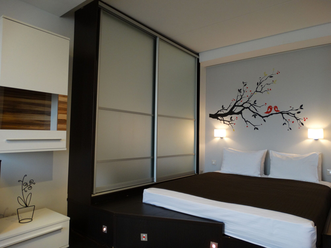 Bedroom 4, Inndays Arkhitektora Vlasova 39 - 2, Western