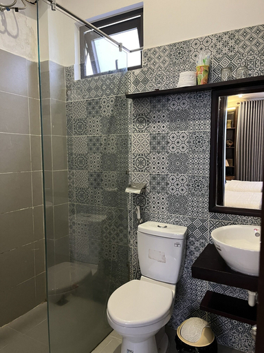 Bathroom 3, Kha Hotel - Hostel, Huế