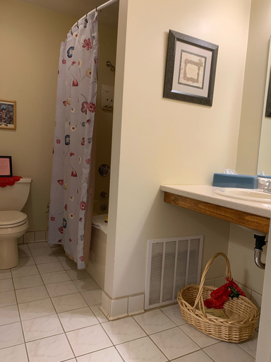 Bathroom 4, Stagecoach House Inn, Washington