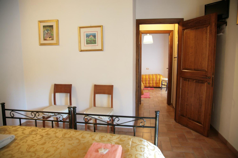 Bedroom 3, Agriturismo Ponte di Riocchio, Perugia