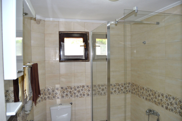 Bathroom 3, Apartments Dobrisa