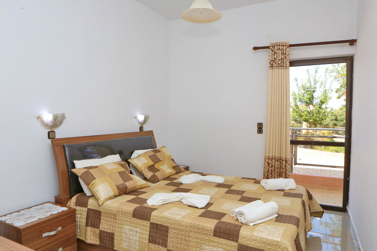 Bedroom 3, Maria Apartments, Crete