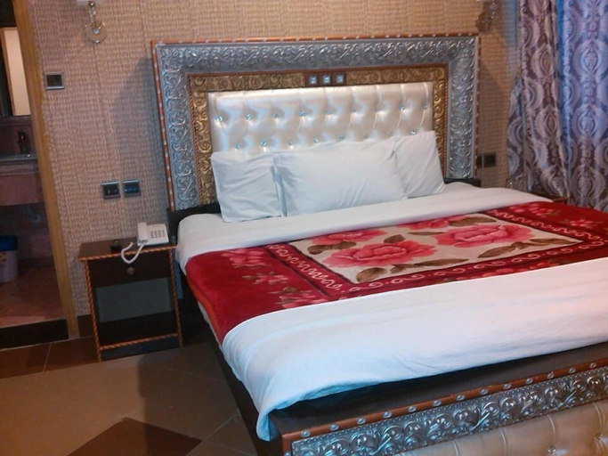 Bedroom 3, Hotel Move-N-Pick, Rawalpindi