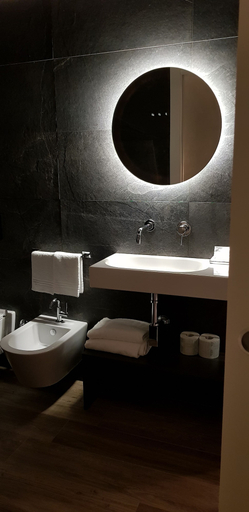 Bathroom 5, Bed Milano Linate, Milano