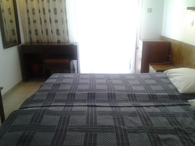 Bedroom 3, Oasis Hotel, South Aegean