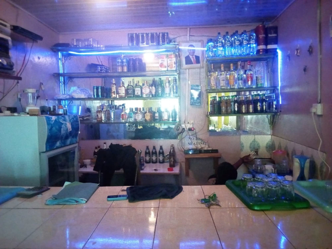 Food & Drinks, Mark5 Resort, Mathioya