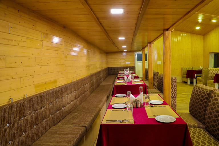 Food & Drinks 4, KVR Clarks Inn, Kufri, Shimla
