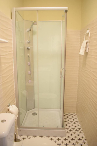 Bathroom 3, Casa Rural Herrera, Jaén