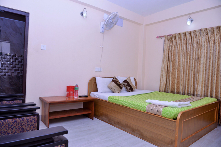 Bedroom 2, Hotel Nightingale, Gandaki