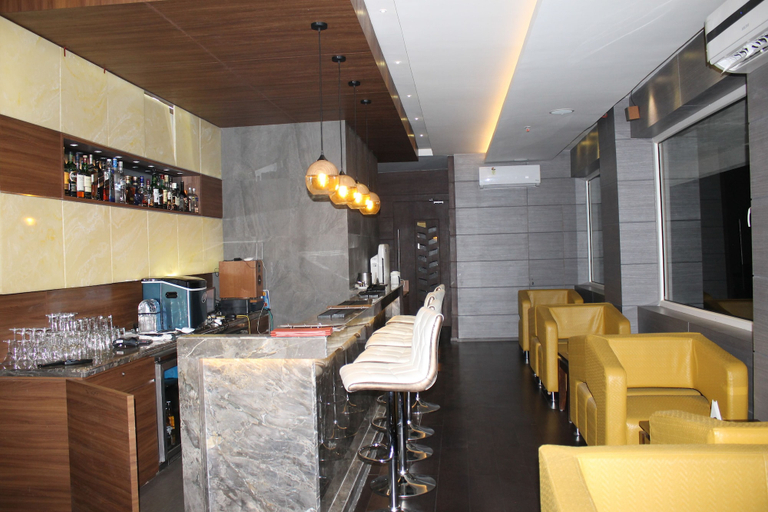 Food & Drinks 5, Hotel Tea County, Dibrugarh