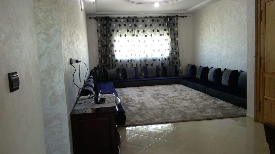 Riad Les Chrifis Etape A��roport, Fès